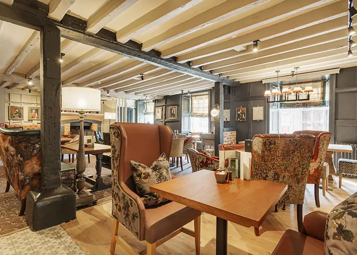 The George Hotel, Amesbury, Wiltshire - The Coaching Inn Group